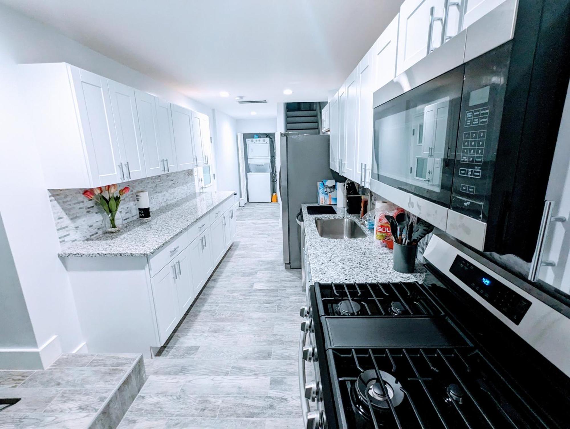 Luxurious 3 Bedroom Apt With A Beautiful Balcony Distrito de Colúmbia Quarto foto